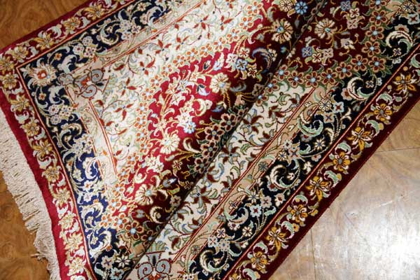 クム産地シルク100%玄関マットメダリオンデザイン、ペルシャ絨毯49038、サイズ:95x60 CM