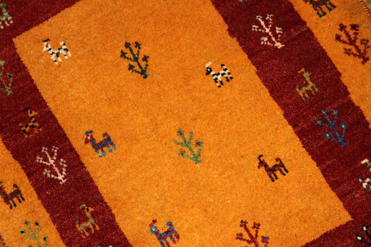リズバフトギャッベ高品質コルデスタンギャッベマットイラン製26217、サイズ:88x64cm(フサ含まず、