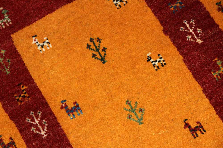 リズバフトギャッベ高品質コルデスタンギャッベマットイラン製26217、サイズ:88x64cm(フサ含まず、