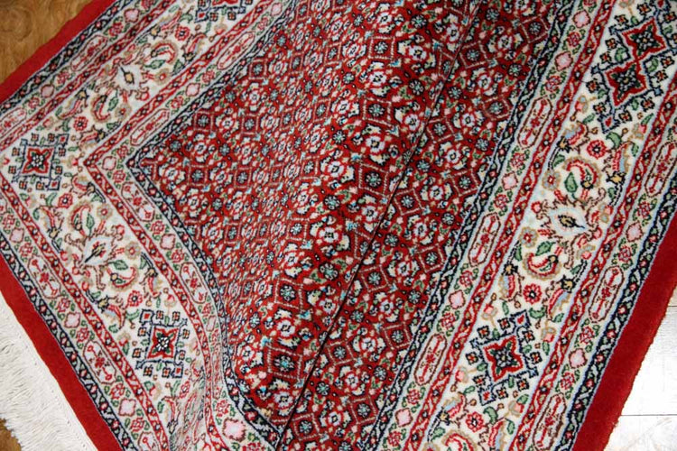 手織りペルシャ絨毯イラン製ムード産地センターラグサイズ188698、サイズ:145x100 CM (フサを含まず)