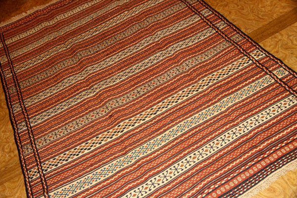 イラン直輸入カラートキリムのソファー前4438、サイズ:200x140 cm(フサ含まず)