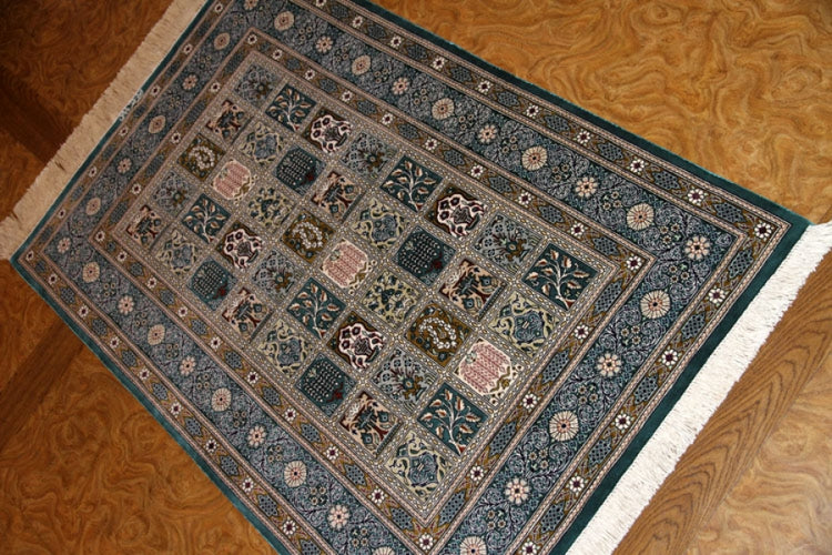グリーン色のヘシティーデザイン絹玄関マットのペルシャ絨毯56068、サイズ:121x78cm(フサ含まず)