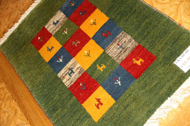 細かい織り方のギャッベコルデスタン産ウール26213、サイズ:88x61cm(フサ含まず)