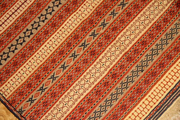 珍しい産地のキリムカラートストライプ模様29918,サイズ:238x162cm(フサ含まず)