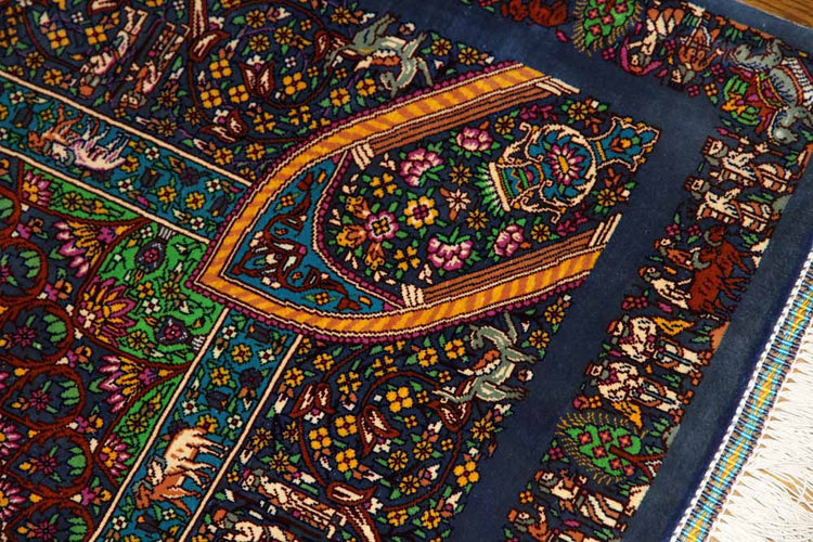 トップクラス手織りシルクペルシャ絨毯有名工房センターラグ60019、サイズ:153x103 CM (フサ含まず)