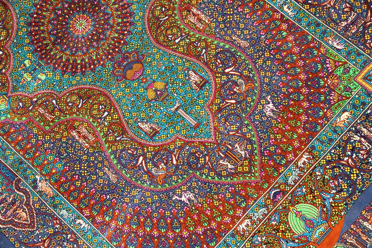 トップクラス手織りシルクペルシャ絨毯有名工房センターラグ60019、サイズ:153x103 CM (フサ含まず)