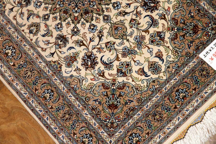 カシャーンシルク伝統的なペルシャ絨毯色彩57002、サイズ: 89x60cm