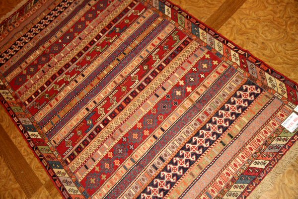 ペルシャキリムのシルジャン産地ラグサイズ34536,サイズ:196x123cm(フサ含まず)