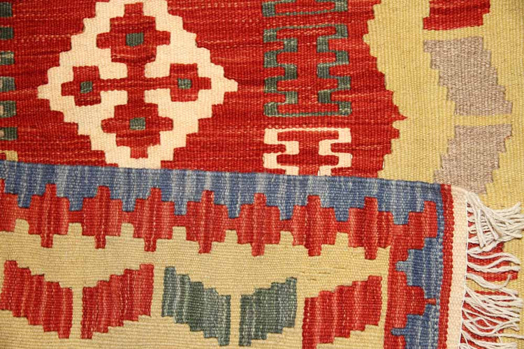 玄関マットの手織りキリムシラズ産地ウール46514、サイズ:120x83cm(フサ含まず)