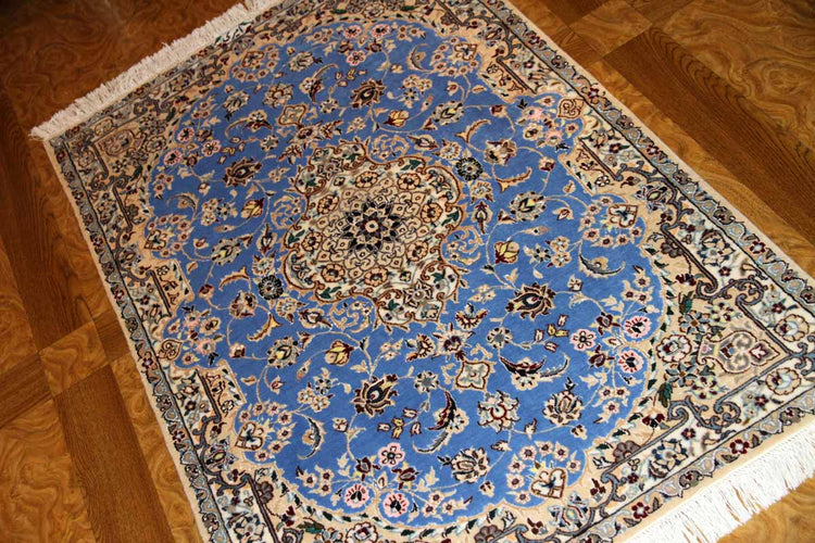 ペルシャじゅうたんナインブルー憧れの色彩ペルシャ玄関絨毯21192、サイズ:121x84 CM