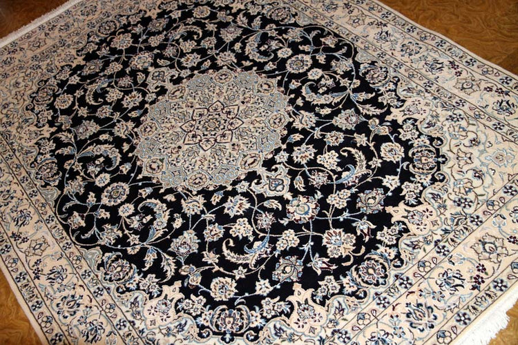 ペルシャ絨毯ナイン、おしゃれなセンターラグ34435、サイズ:201x156 CM