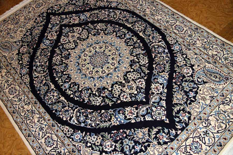 ペルシャ絨毯ナイン、シックな紺の色彩ラグサイズ530808,サイズ:200x150 CM
