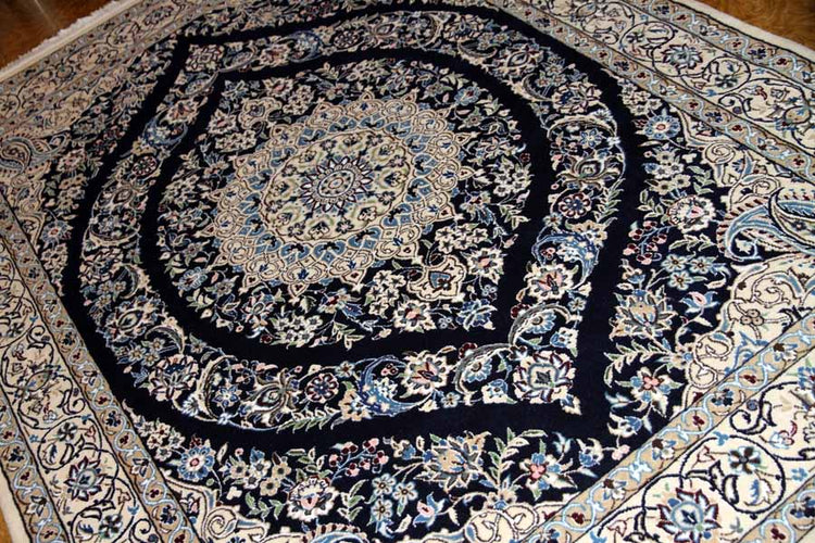 ペルシャ絨毯ナイン、シックな紺の色彩ラグサイズ530808,サイズ:200x150 CM