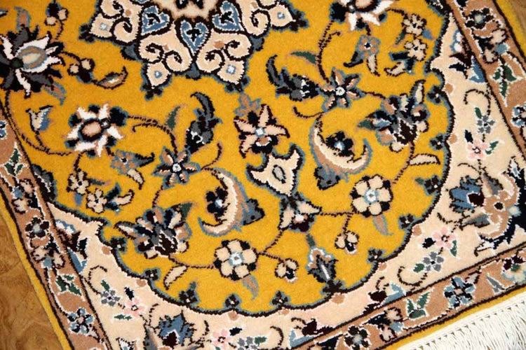 イラン輸入マンション玄関マットペルシャ絨毯ナイン産4153、サイズ:77x52 CM、