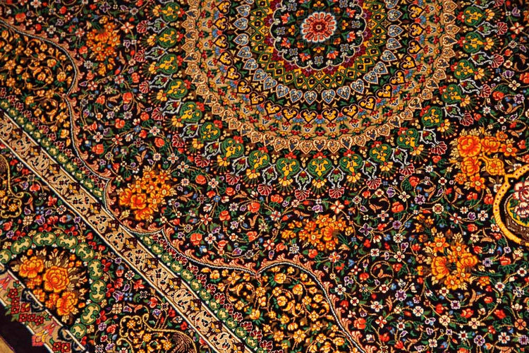 最高級手織りセンターラグ、クムシルクのペルシャ絨毯60022,サイズ:146x100 CM (フサ含まず))