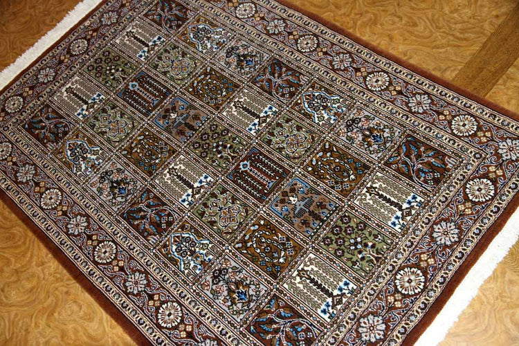 イラン製ペルシャ絨毯手織りセンターラグクムウールA167000、サイズ:150x104CM (フサを含まず)