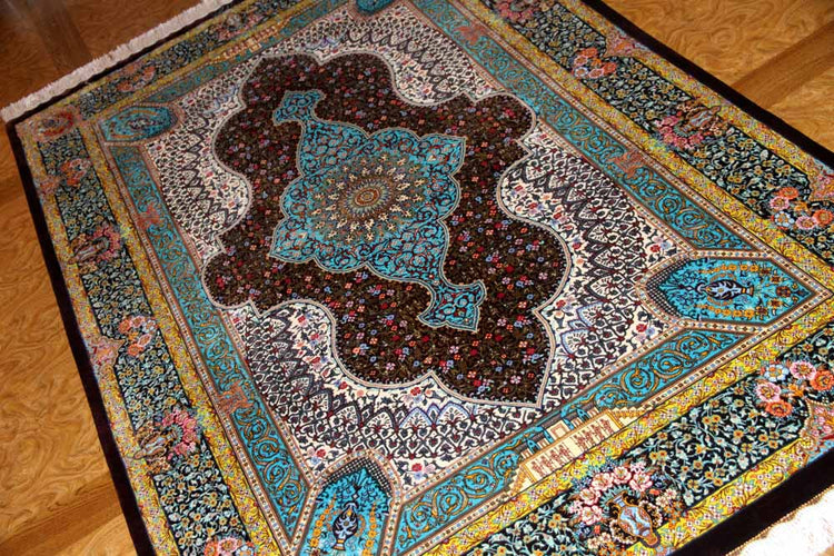 シルクのペルシャラグ高品質手織りイラン製絨毯60008、サイズ:195x134 CM (フサ含まず)