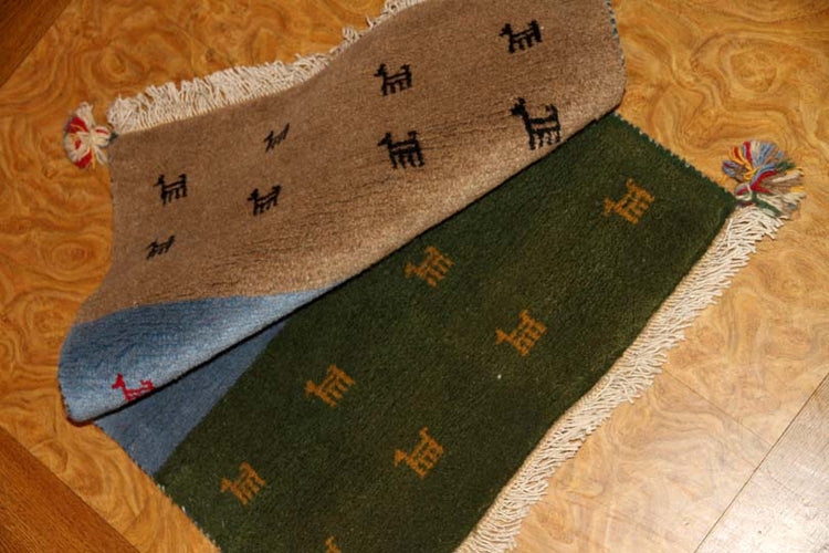 高品質の玄関マット手織りペルシャギャッベイラン直輸入225500、サイズ:86x58cm(フサ含まず)