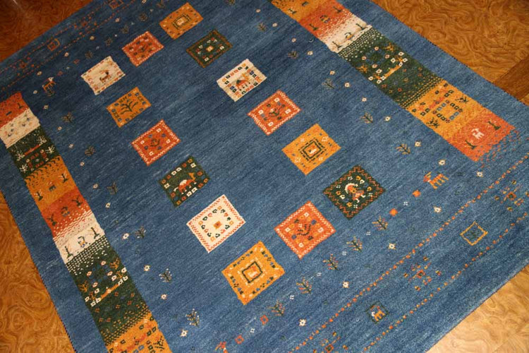 手織りペルシャギャッベのスカイーブルーラグ1700001、オリジナルギャッベ、サイズ：192x148 CM (フサ含まず）