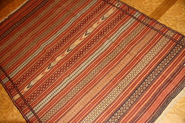 キリムラグサイズカラート産地のペルシャ輸入4449,サイズ：202x150ｃｍ（フサ含まず）