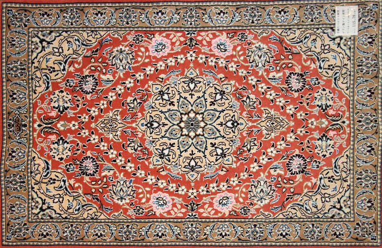 とても珍しい色彩の手織りペルシャ絨毯ナイン産43139、サイズ：115ｘ78 CM