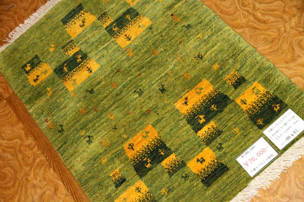 高品質手織りペルシャギャッベコルデスタンギャッベイラン製58444、サイズ：88x61ｃｍ（フサ含まず）