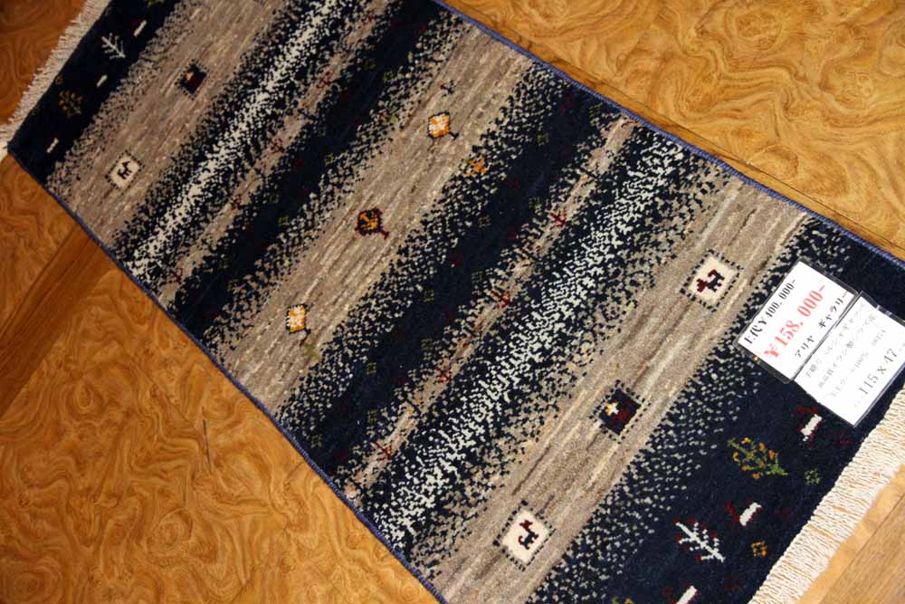 最高級ギャッベコルデスタン産地のメリノウールギャッベ58474、サイズ：115ｘ47ｃｍ（フサ含まず）