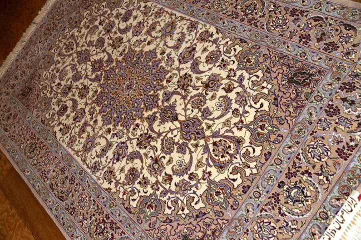 Isfahan persian carpetイスファハンラグ50138、サイズ：174x108ｃｍ（フサ含まず）