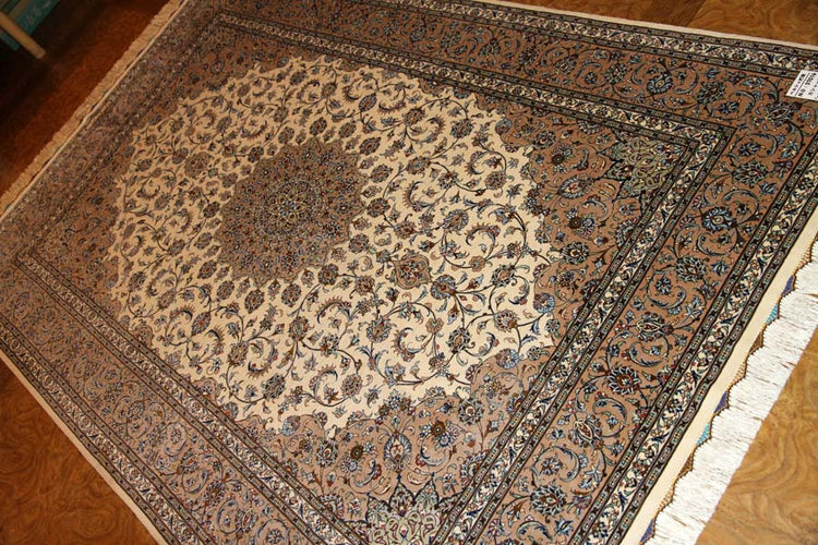 カシャーンシルク最高級ペルシャ絨毯ラグ99508、サイズ：203x134 CM（フサ含まず）