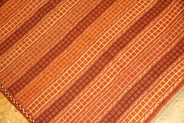 ペルシャンキリムのカラート産地ラグサイズ23803,サイズ：202x150ｃｍ（フサ含まず）