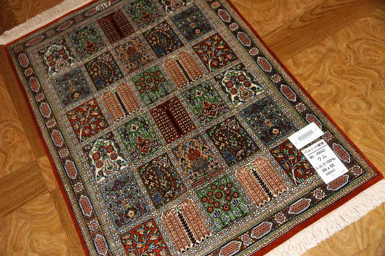 ペルシャ絨毯クムシルクヘシティーデザイン玄関マット49042、サイズ： 88x60