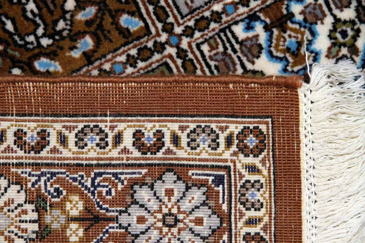 イラン製ペルシャ絨毯手織りセンターラグクムウールA167000、サイズ：150x104CM (フサを含まず)