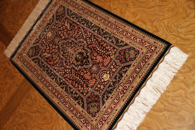 玄関マット、有名工房ペルシャ絨毯シルクトップクオアリティー56033、サイズ： 89x62 CM