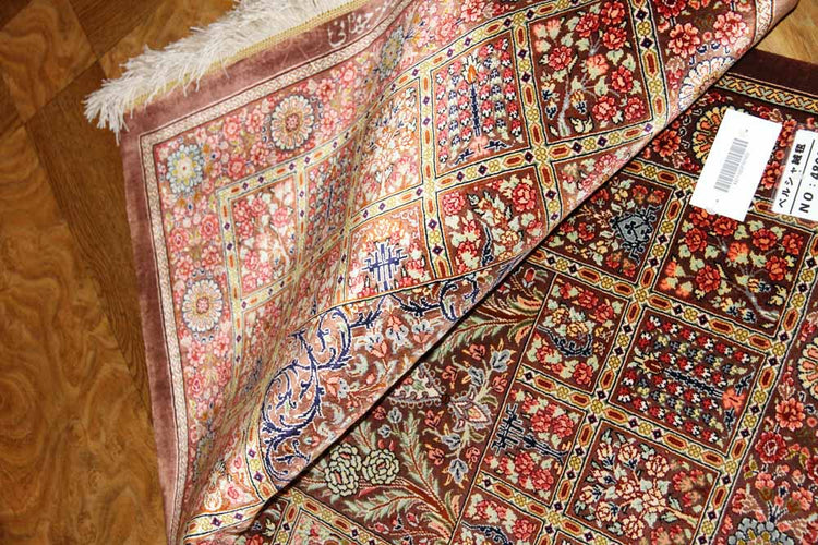 ハイクオリティーペルシャシルク絨毯48010、サイズ：90x60 CM