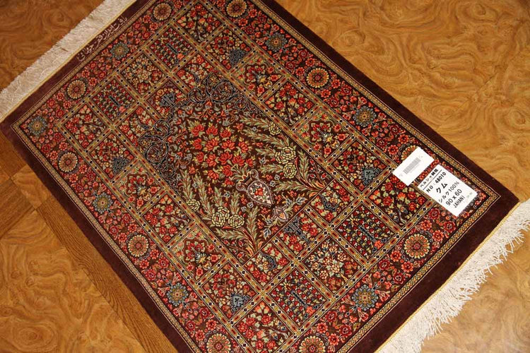 ハイクオリティーペルシャシルク絨毯48010、サイズ：90x60 CM