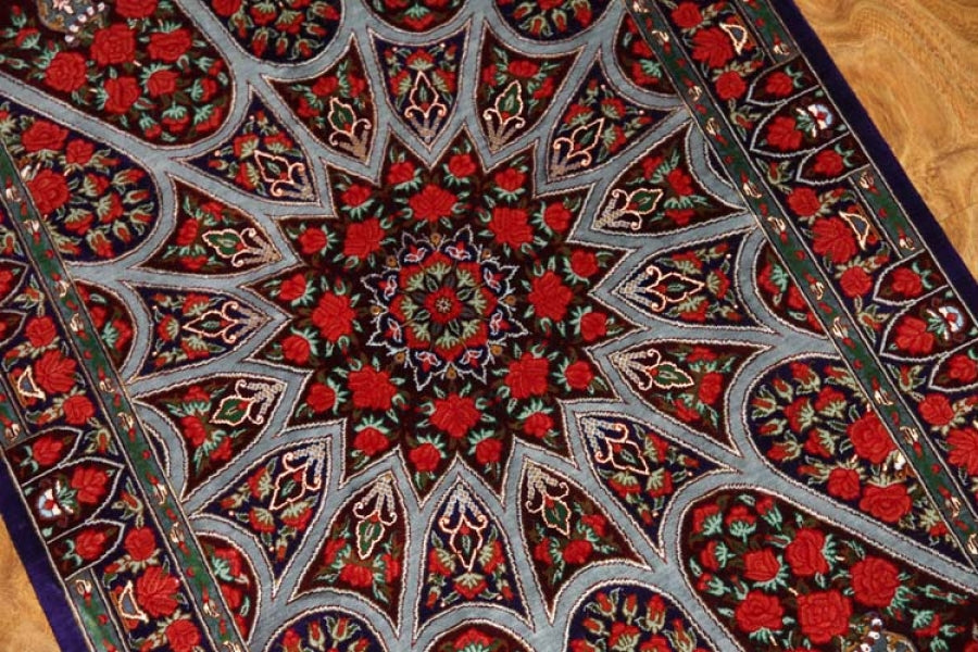 珍しいデザインの玄関マットシルクペルシャ絨毯56042、工房：RAHIMI、サイズ： 91x60 CM