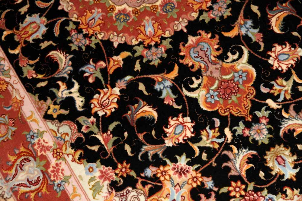 高級手織りペルシャ絨毯、タブリーズセンターラグ777000、サイズ：150x102 CM（フサ含まず）