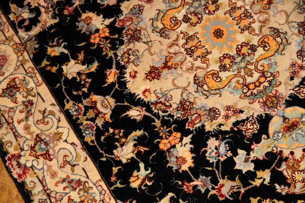 手織りペルシャ絨毯トップクオリティータブリーズセンターラグA163000、サイズ：147x101 CM（フサ含まず）