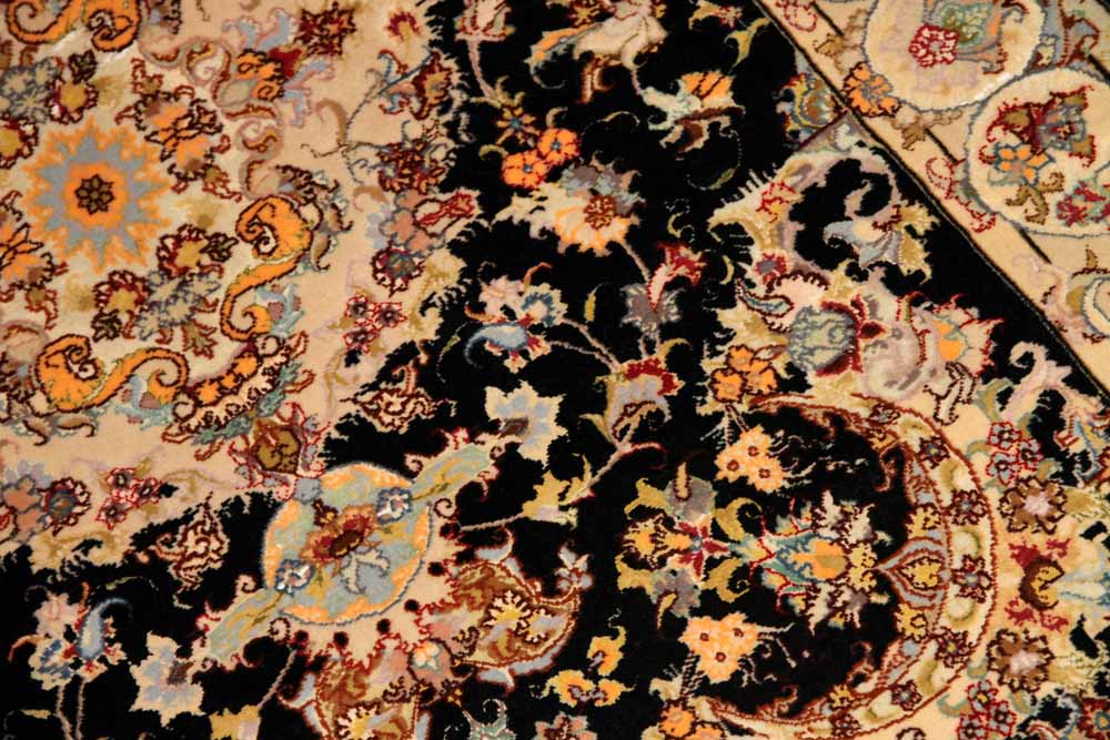 手織りペルシャ絨毯トップクオリティータブリーズセンターラグA163000、サイズ：147x101 CM（フサ含まず）
