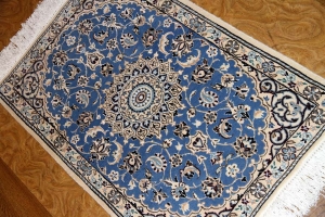 ペルシャ絨毯ナイン産地のラインアップ、サイズ別、シルク＆ウール