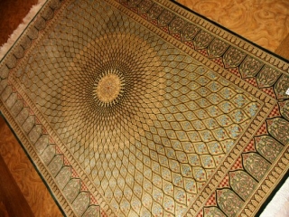 手織りペルシャ絨毯クムシルク、人気ゴンバディデザイン48081