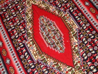 赤いキリムのアクセントラグセネ産地148000