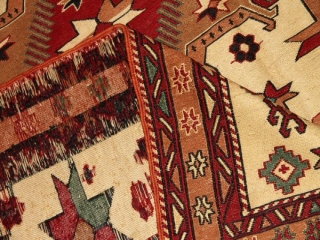 ペルシャキリム高品質ソファー前サイズ26667