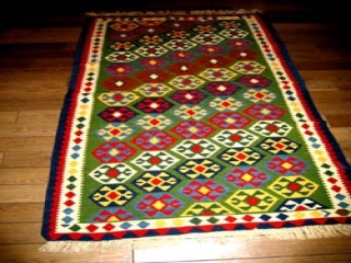 グリーンキリム、シラズのアクセント絨毯30000