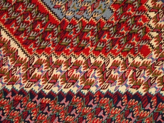 セネのキリムカーペットセンターラグ139000