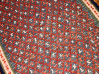 細かい模様のセネキリムセンターマット136000