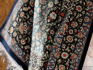 最高級敷物手織りクムペルシャ絨毯48053