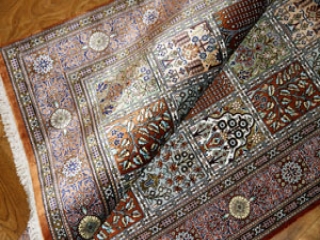 和風なセンターラグシルクペルシャ手織りじゅうたん47070