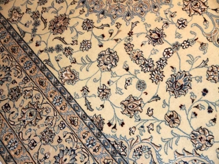 ナインリビングジュウタンベージュ色35255