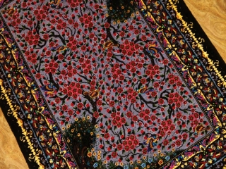 非常に珍しいデザインのシルク手織りペルシャ56015